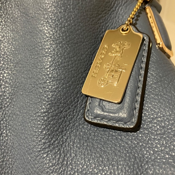 Cornflower Blue Coach Three-Compartment Handbag - Picture 5 of 10